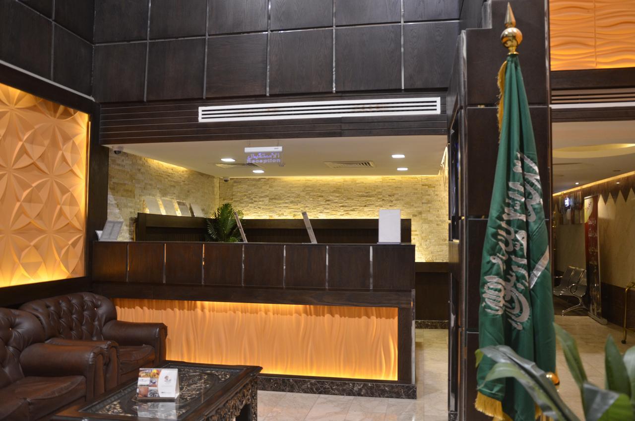 منـازل Almasa Llshkk Almkhdoma Brida Aparthotel Buraidah Esterno foto