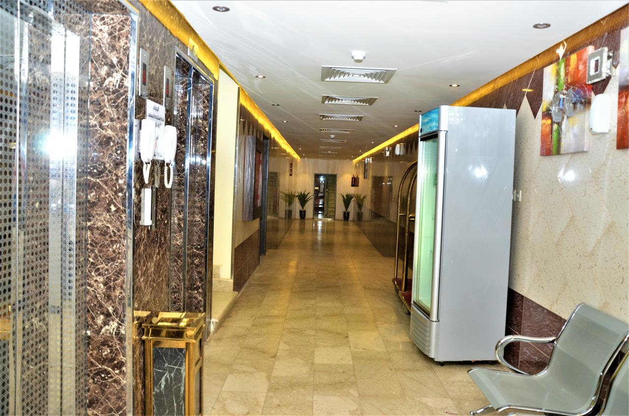 منـازل Almasa Llshkk Almkhdoma Brida Aparthotel Buraidah Esterno foto