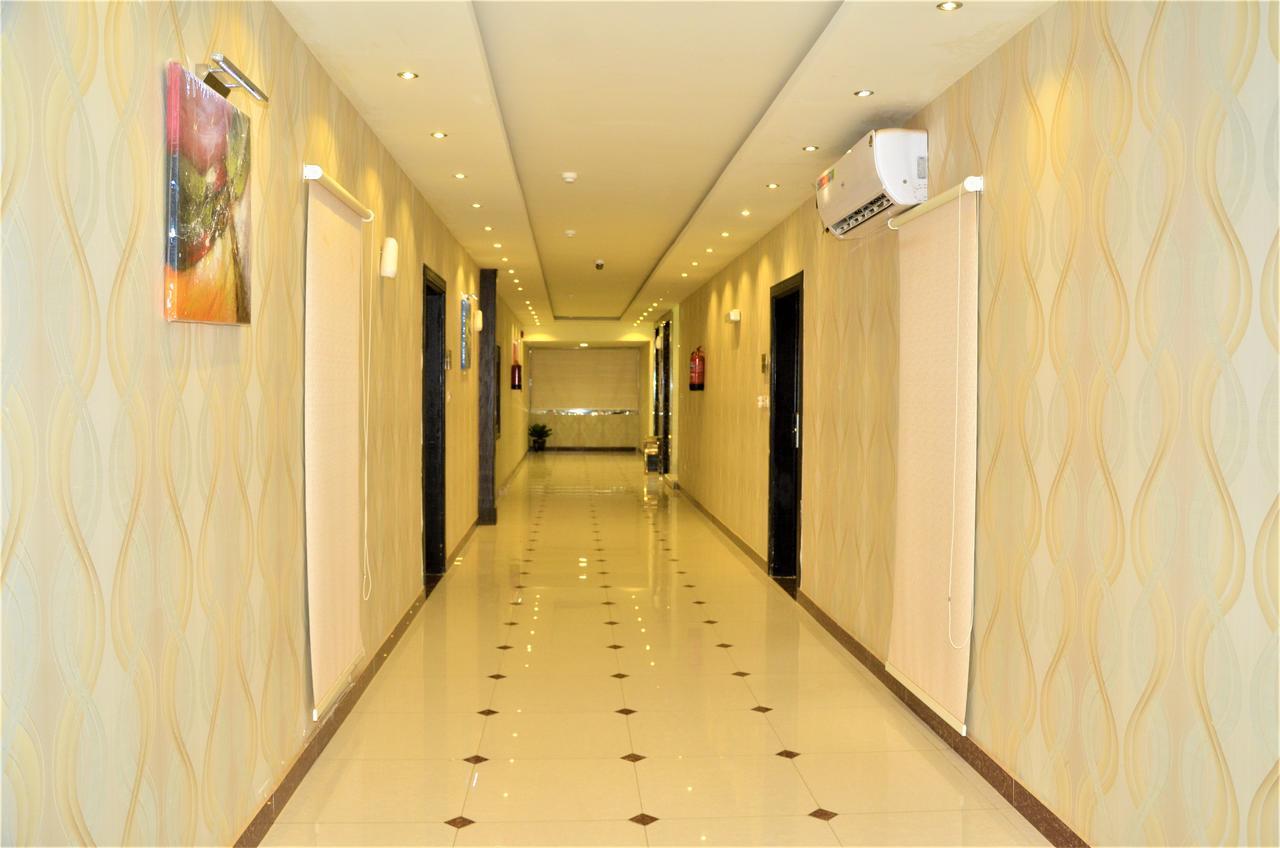 منـازل Almasa Llshkk Almkhdoma Brida Aparthotel Buraidah Esterno foto