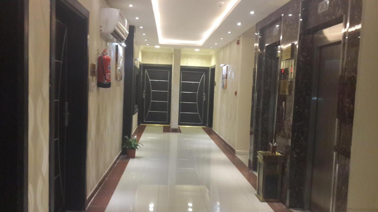 منـازل Almasa Llshkk Almkhdoma Brida Aparthotel Buraidah Esterno foto